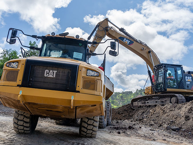 photo engins etpc mayotte chantier